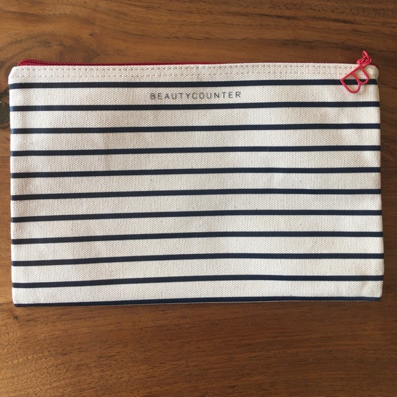 Beautycounter cosmetic bag NEW! - Picture 2 of 2